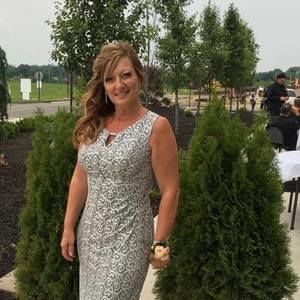 Meet your Posher, Leah